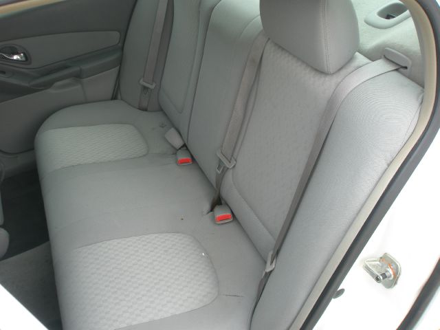Chevrolet Malibu 2005 photo 18