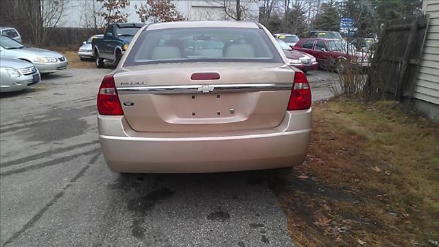 Chevrolet Malibu 2005 photo 3