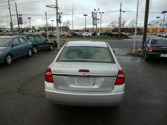Chevrolet Malibu 2005 photo 2