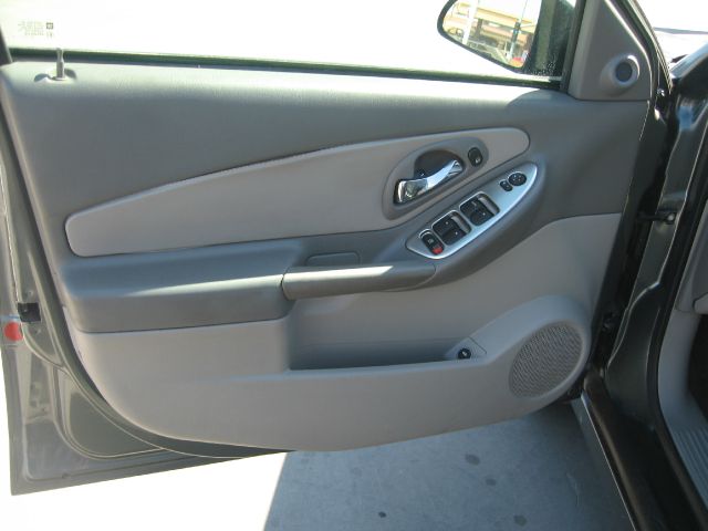 Chevrolet Malibu 2005 photo 15
