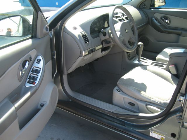 Chevrolet Malibu 2005 photo 16