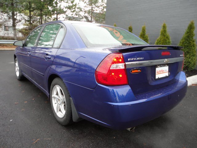 Chevrolet Malibu 2005 photo 2