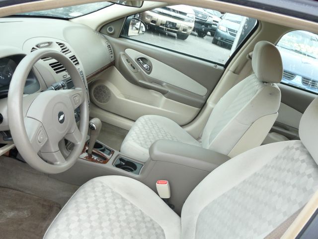 Chevrolet Malibu 2005 photo 7