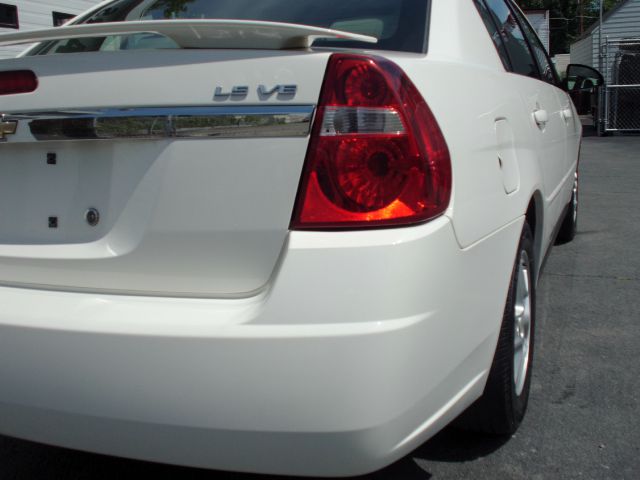 Chevrolet Malibu 2005 photo 4