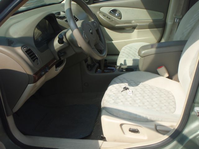 Chevrolet Malibu 2005 photo 3