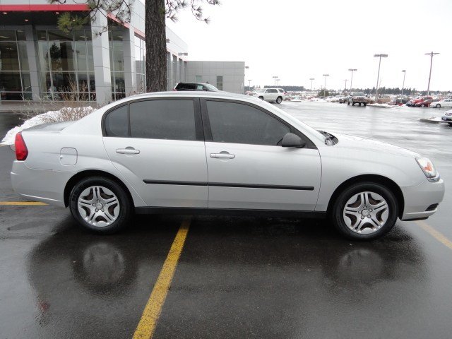Chevrolet Malibu 2005 photo 2