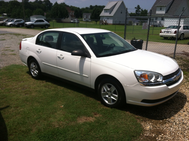 Chevrolet Malibu 2005 photo 2