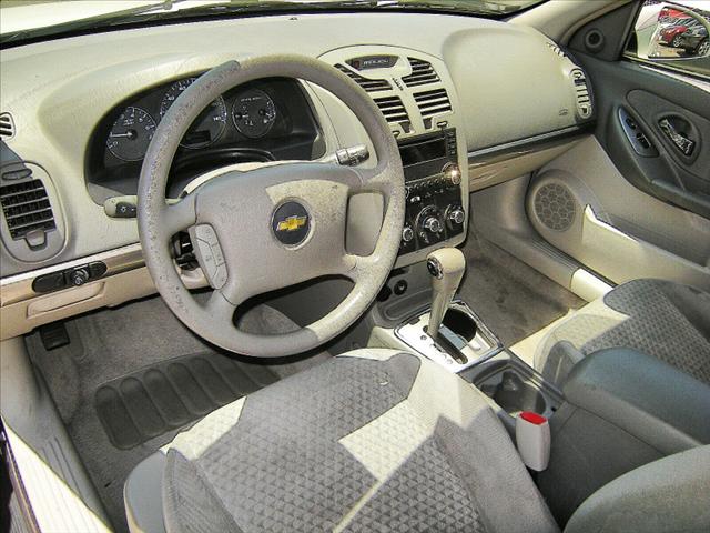 Chevrolet Malibu SL1 Sedan