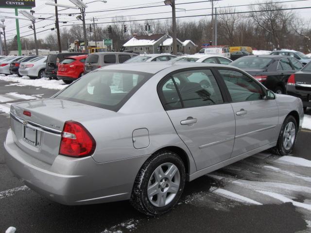 Chevrolet Malibu 2006 photo 3