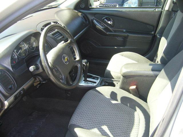Chevrolet Malibu 2006 photo 2