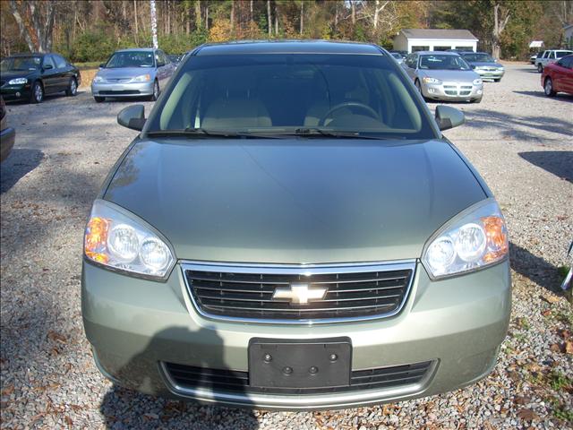 Chevrolet Malibu SL1 Sedan