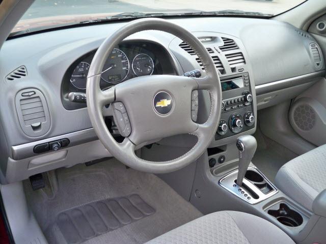Chevrolet Malibu 2006 photo 2