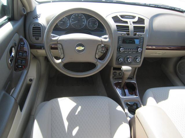 Chevrolet Malibu 2006 photo 2