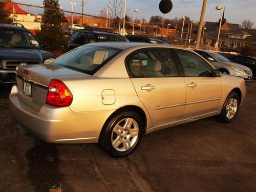 Chevrolet Malibu 2006 photo 2
