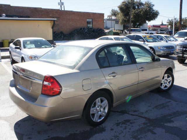 Chevrolet Malibu 2006 photo 2