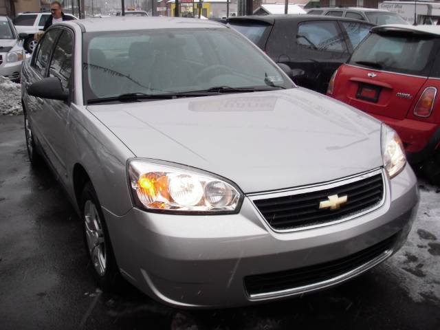 Chevrolet Malibu Touring W/nav.sys Sedan