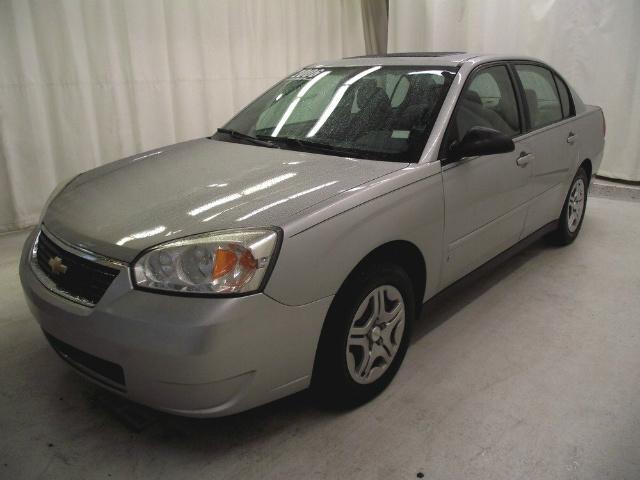 Chevrolet Malibu 2006 photo 2