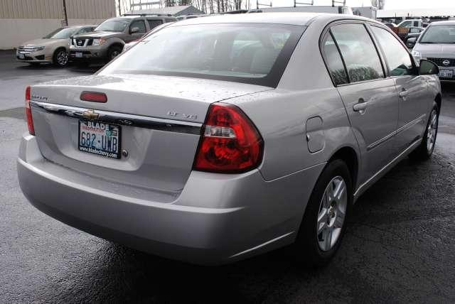 Chevrolet Malibu 2006 photo 3