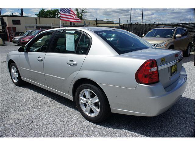 Chevrolet Malibu 2006 photo 2