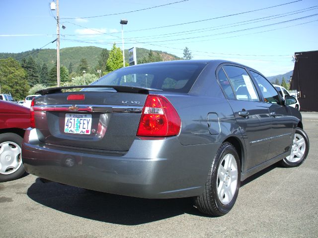 Chevrolet Malibu 2006 photo 2