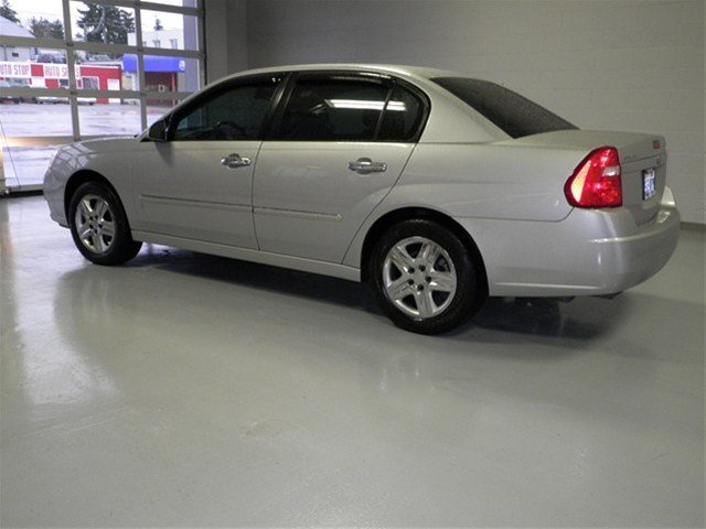 Chevrolet Malibu 2006 photo 2