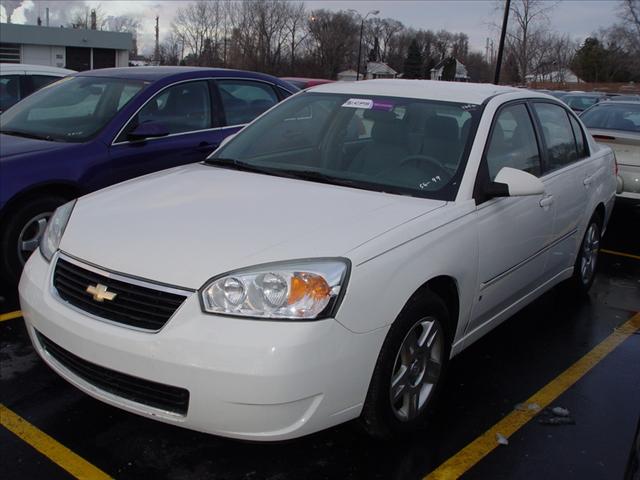 Chevrolet Malibu SL1 Sedan