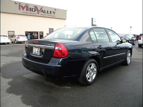 Chevrolet Malibu 2006 photo 2