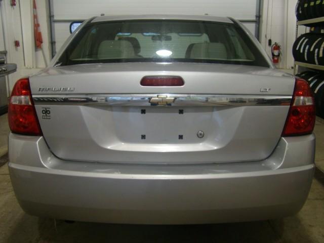 Chevrolet Malibu 2006 photo 3