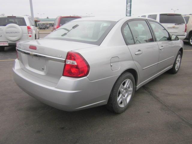 Chevrolet Malibu 2006 photo 2