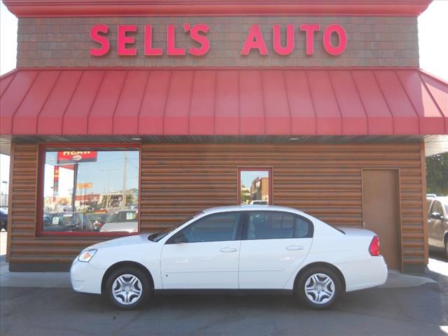 Chevrolet Malibu 2008 photo 2