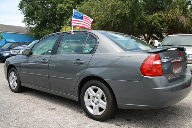 Chevrolet Malibu 2008 photo 2