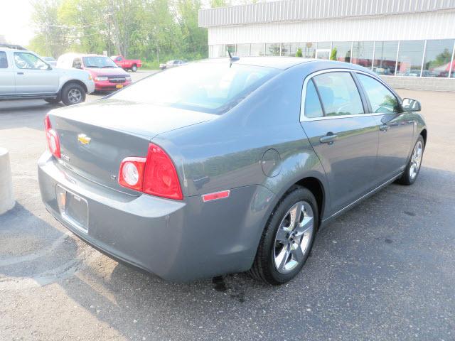 Chevrolet Malibu 2008 photo 2