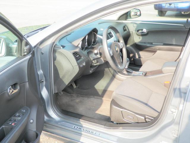 Chevrolet Malibu 2008 photo 4