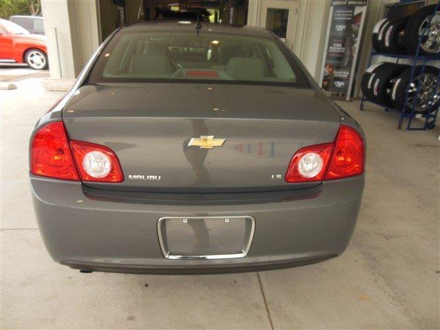 Chevrolet Malibu 2008 photo 4
