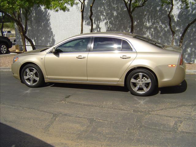 Chevrolet Malibu 4dr AWD SUV Sedan