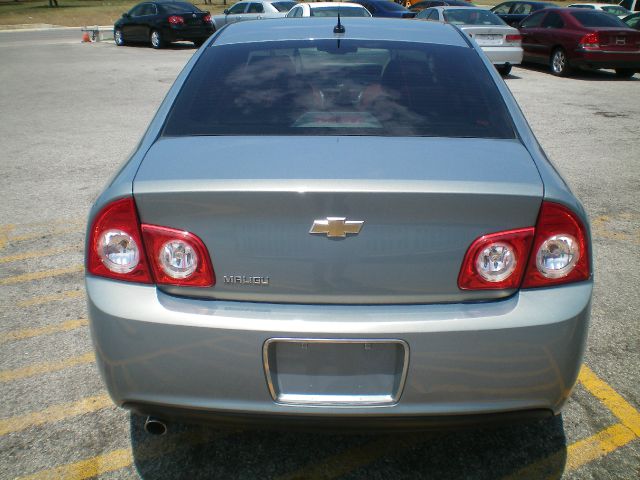 Chevrolet Malibu 2009 photo 2
