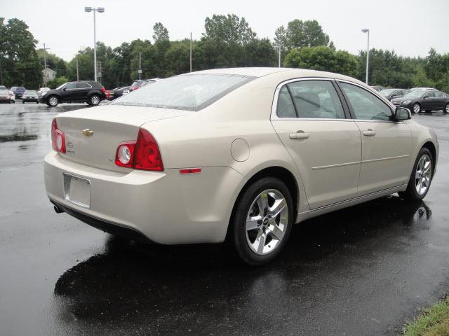 Chevrolet Malibu 2009 photo 1