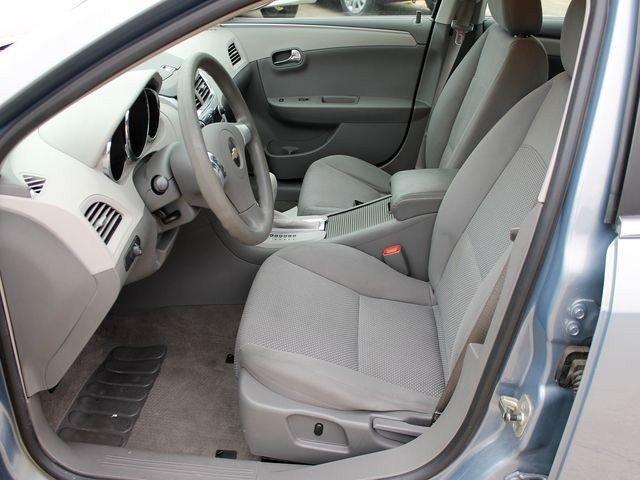 Chevrolet Malibu 2009 photo 3