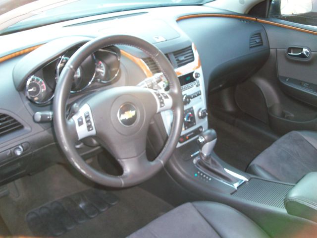 Chevrolet Malibu 2009 photo 3