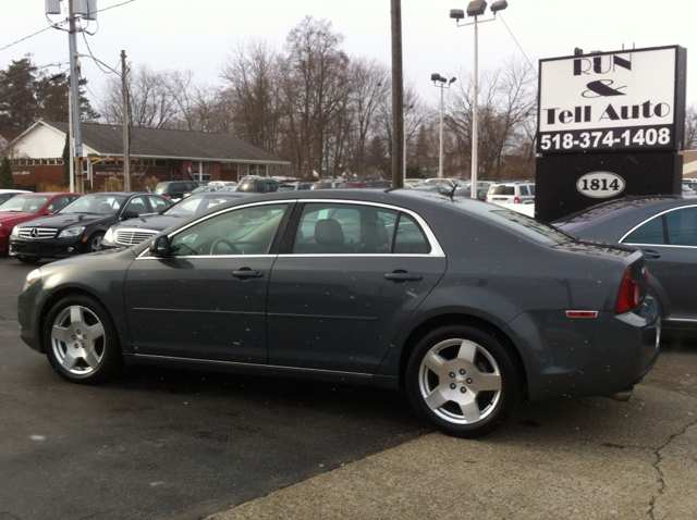 Chevrolet Malibu 2009 photo 2