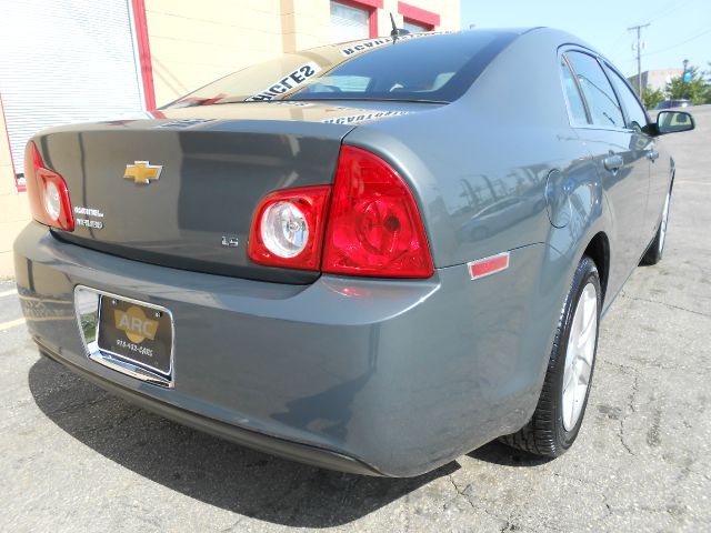 Chevrolet Malibu 2009 photo 3