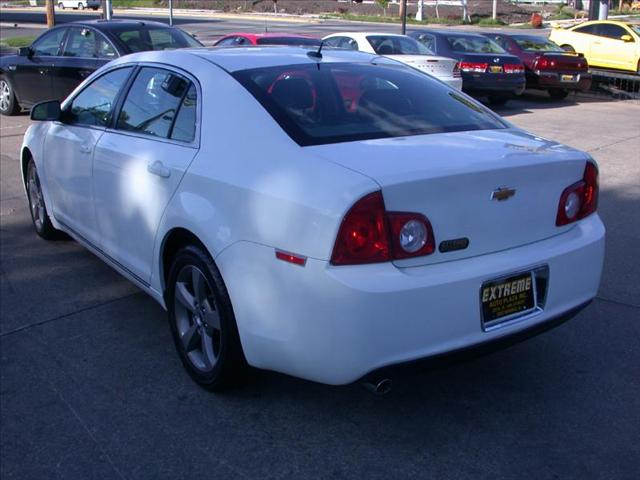 Chevrolet Malibu 2009 photo 3