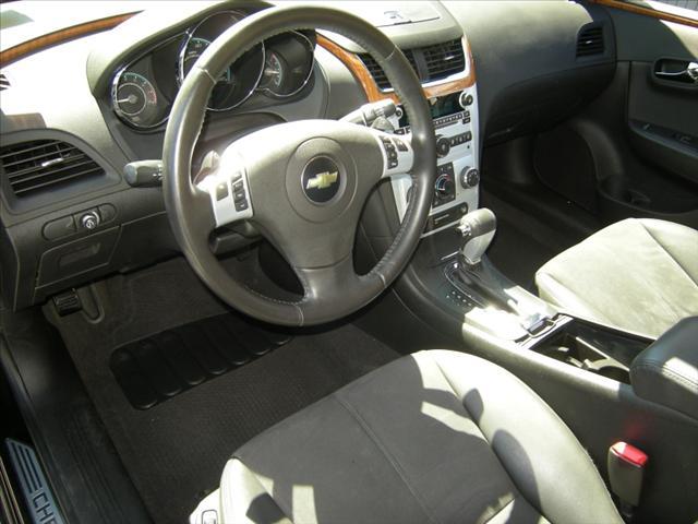 Chevrolet Malibu 2009 photo 3