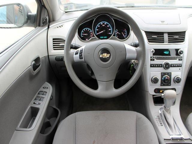Chevrolet Malibu 2009 photo 4