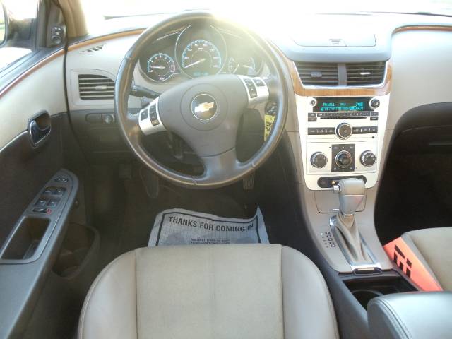 Chevrolet Malibu 2009 photo 3