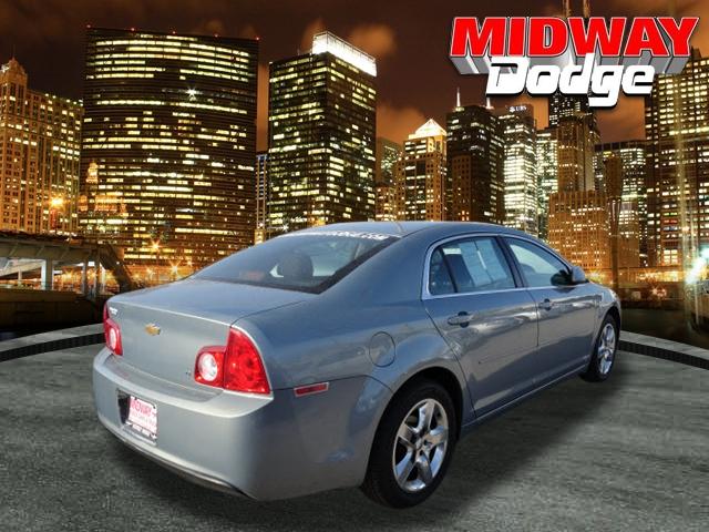 Chevrolet Malibu 2009 photo 2