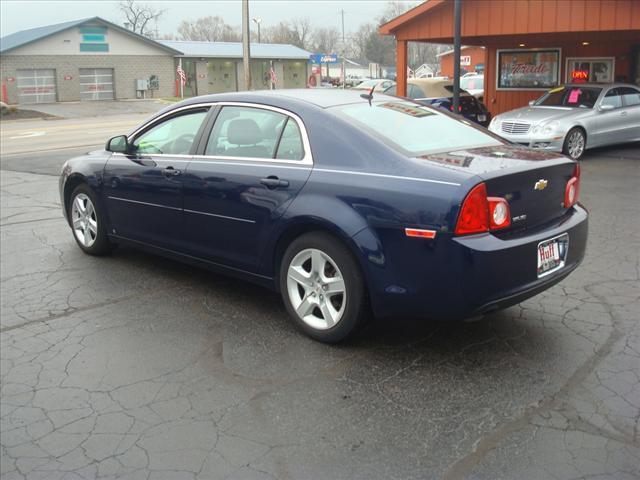 Chevrolet Malibu 2009 photo 2
