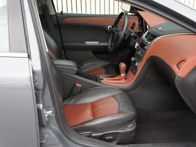 Chevrolet Malibu 2009 photo 3