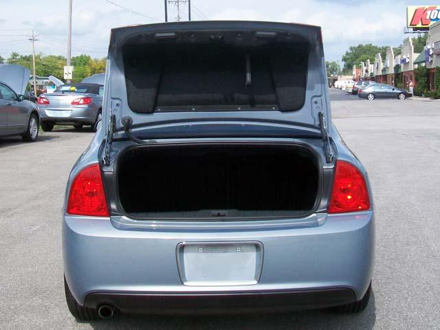 Chevrolet Malibu 2009 photo 4
