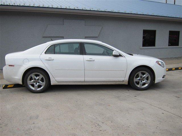 Chevrolet Malibu 2009 photo 2